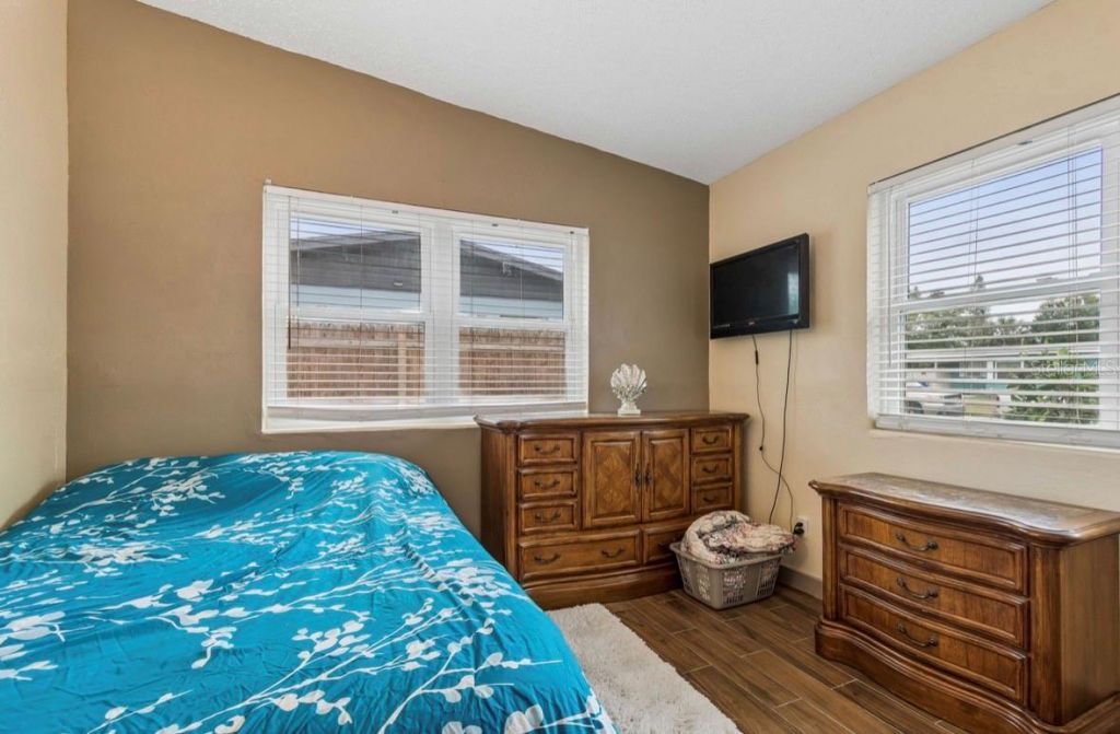 4479 Porpoise Drive Se, Saint Petersburg, FL 33705 Photo