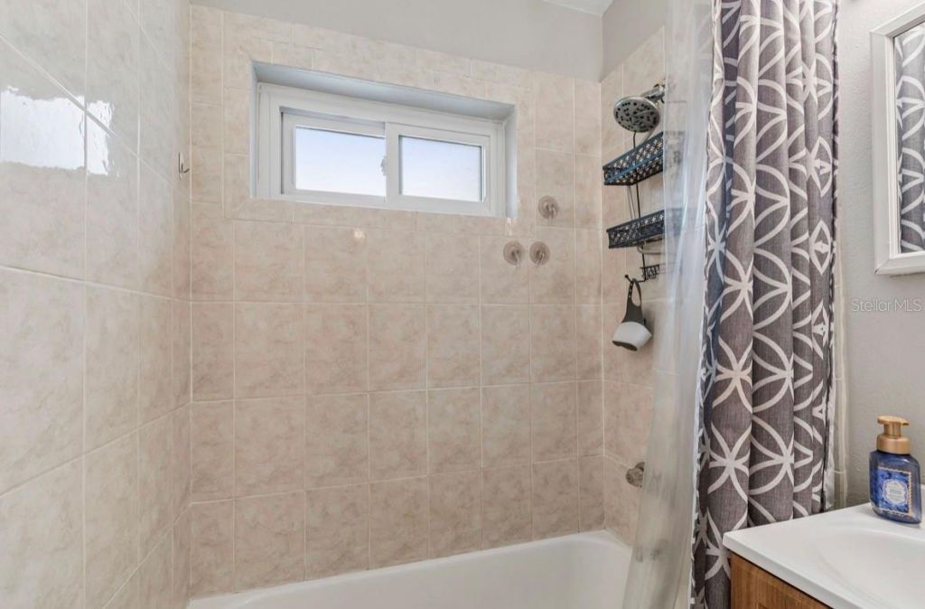 4479 Porpoise Drive Se, Saint Petersburg, FL 33705 Photo