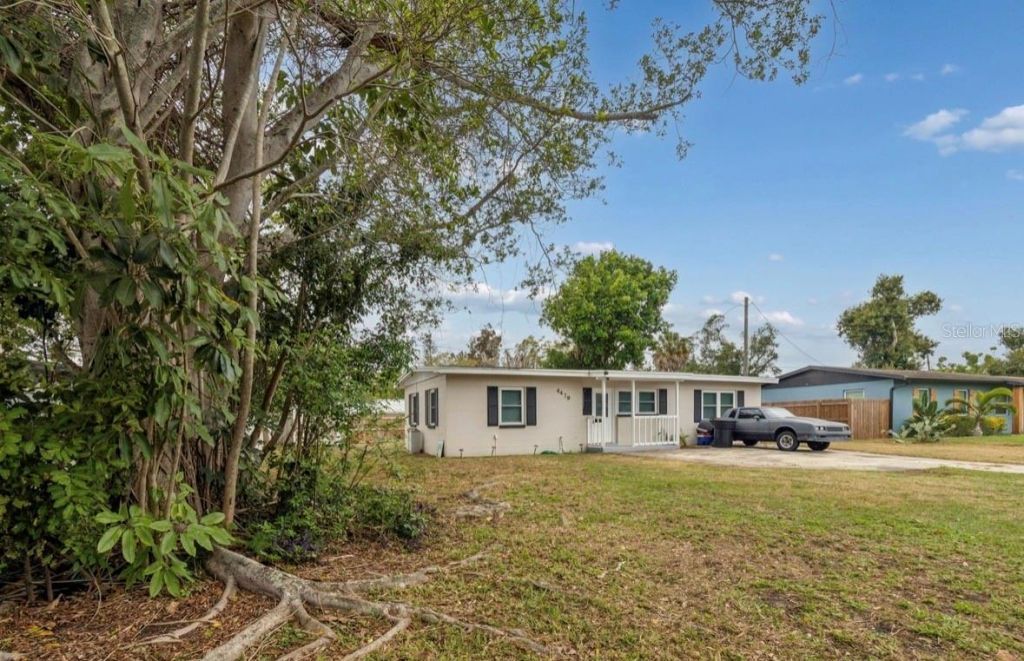 4479 Porpoise Drive Se, Saint Petersburg, FL 33705 Photo