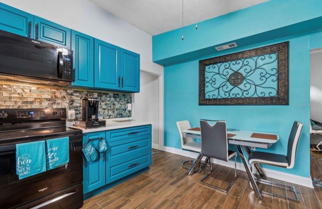 4479 Porpoise Drive Se, Saint Petersburg, FL 33705 Photo