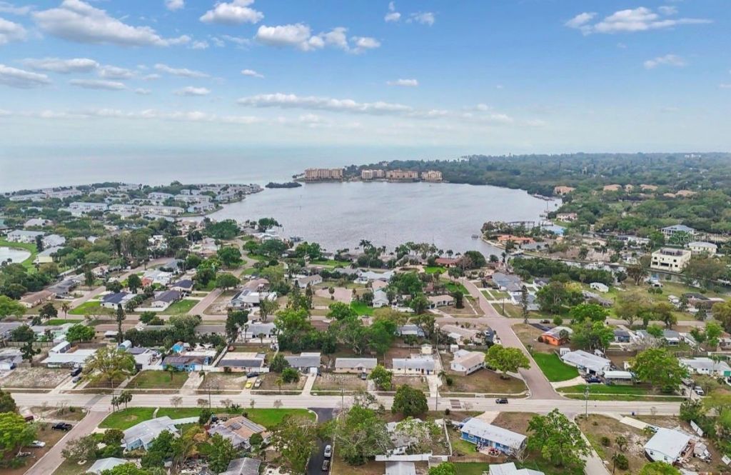 4479 Porpoise Drive Se, Saint Petersburg, FL 33705 Photo