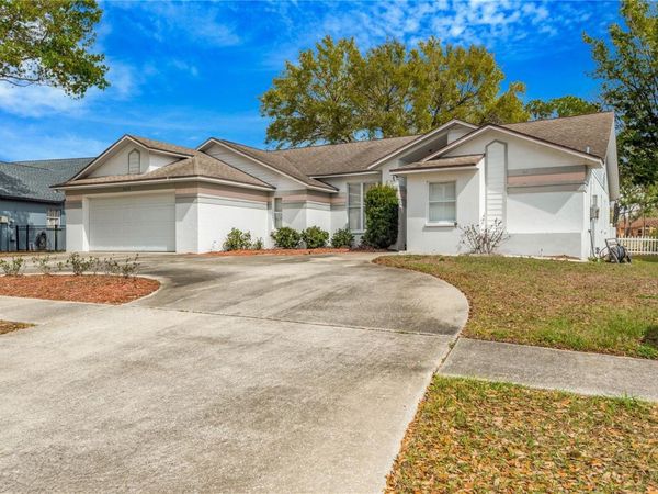 2626 CRESTFIELD DRIVE , VALRICO, FL 33596