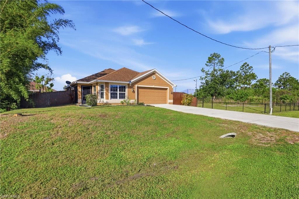 403 Muriel St, Lehigh Acres, FL 33972 Photo