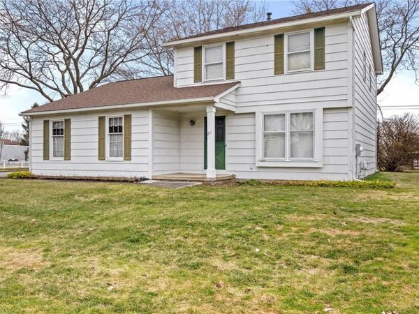 211 Pebbleview Drive , Rochester, NY 14612