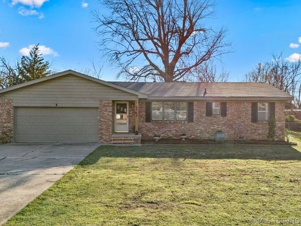 11 Roping Street, Inola, OK 74036