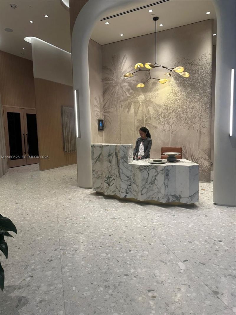 77 SE 5th St, Unit 2506, Miami, FL 33131 Photo