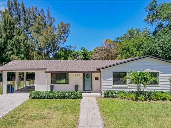 255 Grant Dr , Coral Gables, FL 33133