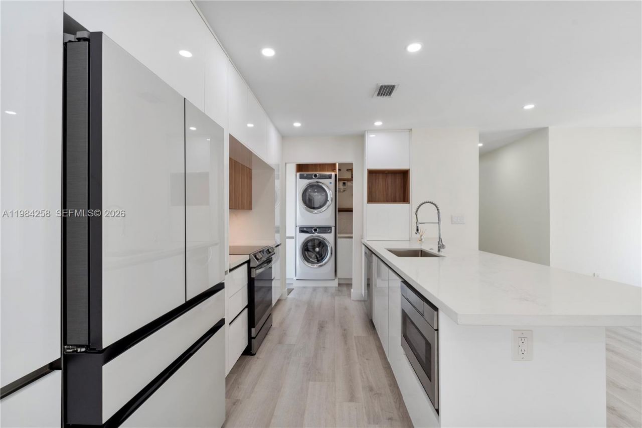 255 Grant Dr , Coral Gables, FL 33133 Photo