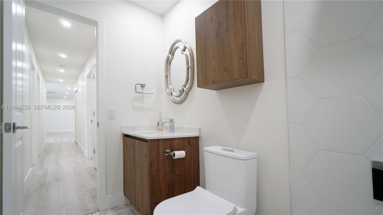 255 Grant Dr , Coral Gables, FL 33133 Photo