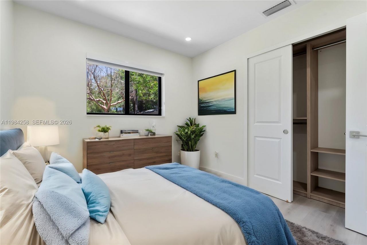 255 Grant Dr , Coral Gables, FL 33133 Photo