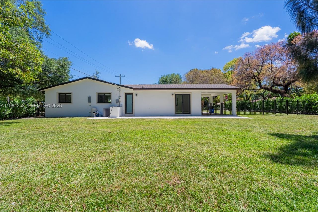 255 Grant Dr , Coral Gables, FL 33133 Photo