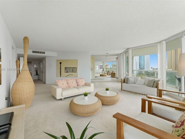 16400 Collins Ave , Unit 544, Sunny Isles Beach, FL 33160