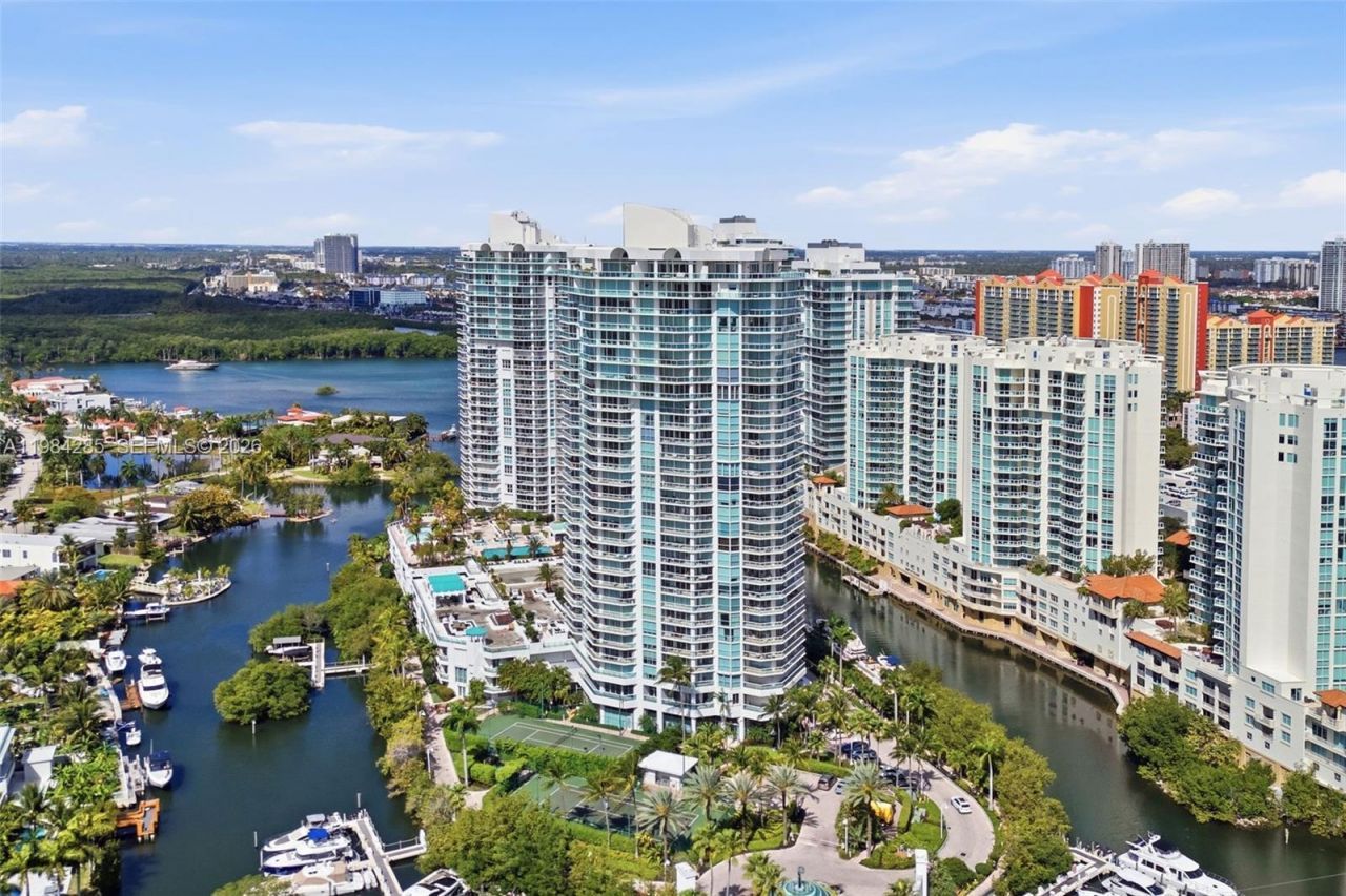 16400 Collins Ave , Unit 544, Sunny Isles Beach, FL 33160 Photo