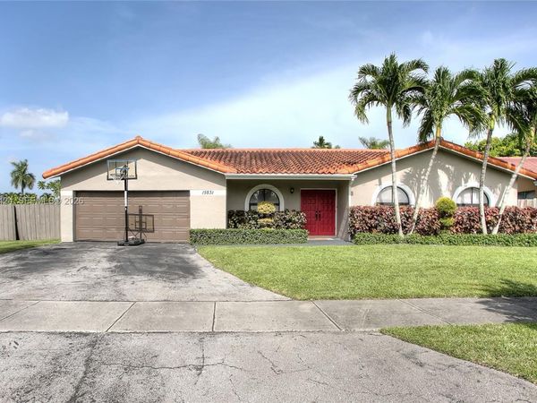 15831 SW 139th Pl, Unit 15831, Miami, FL 33177