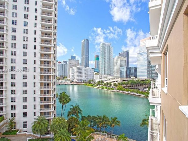 801 Brickell Key Blvd, Unit 907, Miami, FL 33131