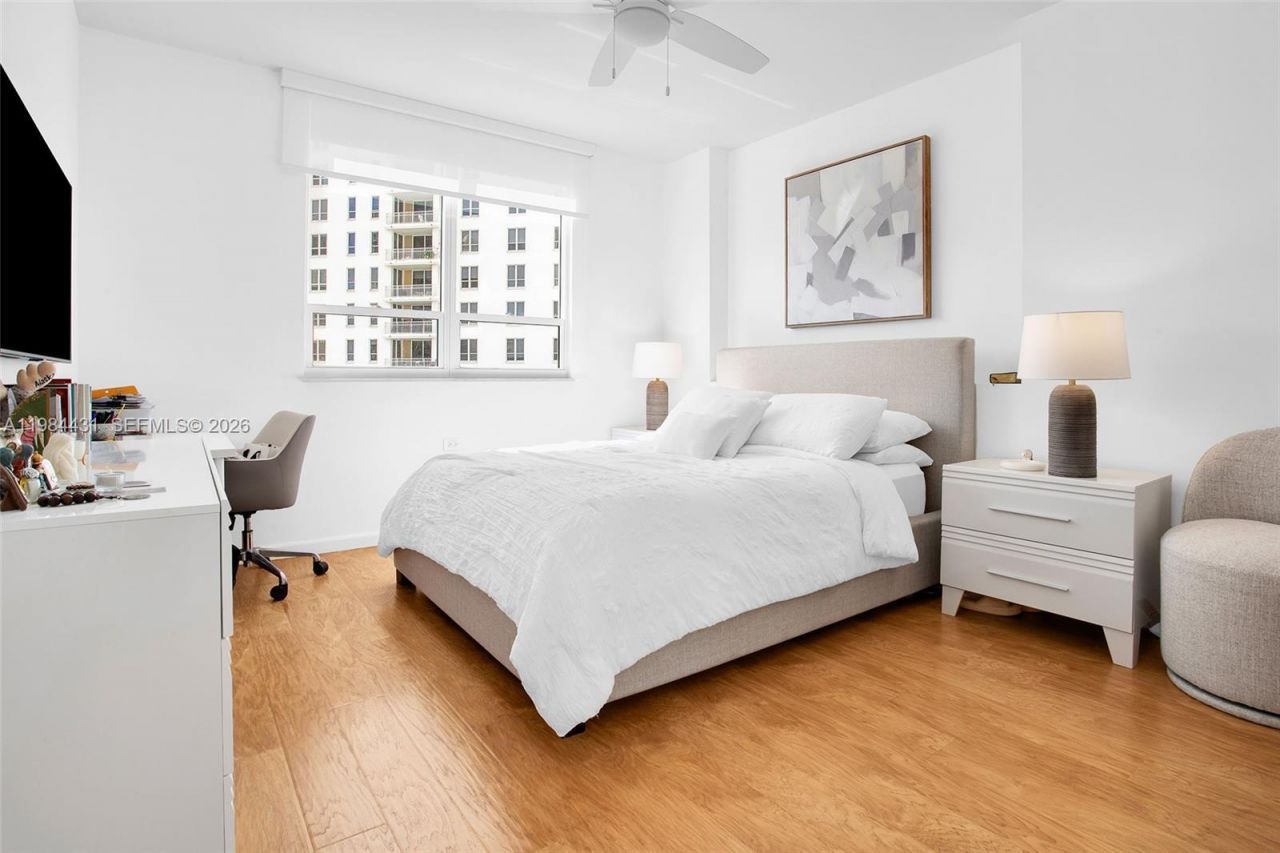 801 Brickell Key Blvd, Unit 907, Miami, FL 33131 Photo