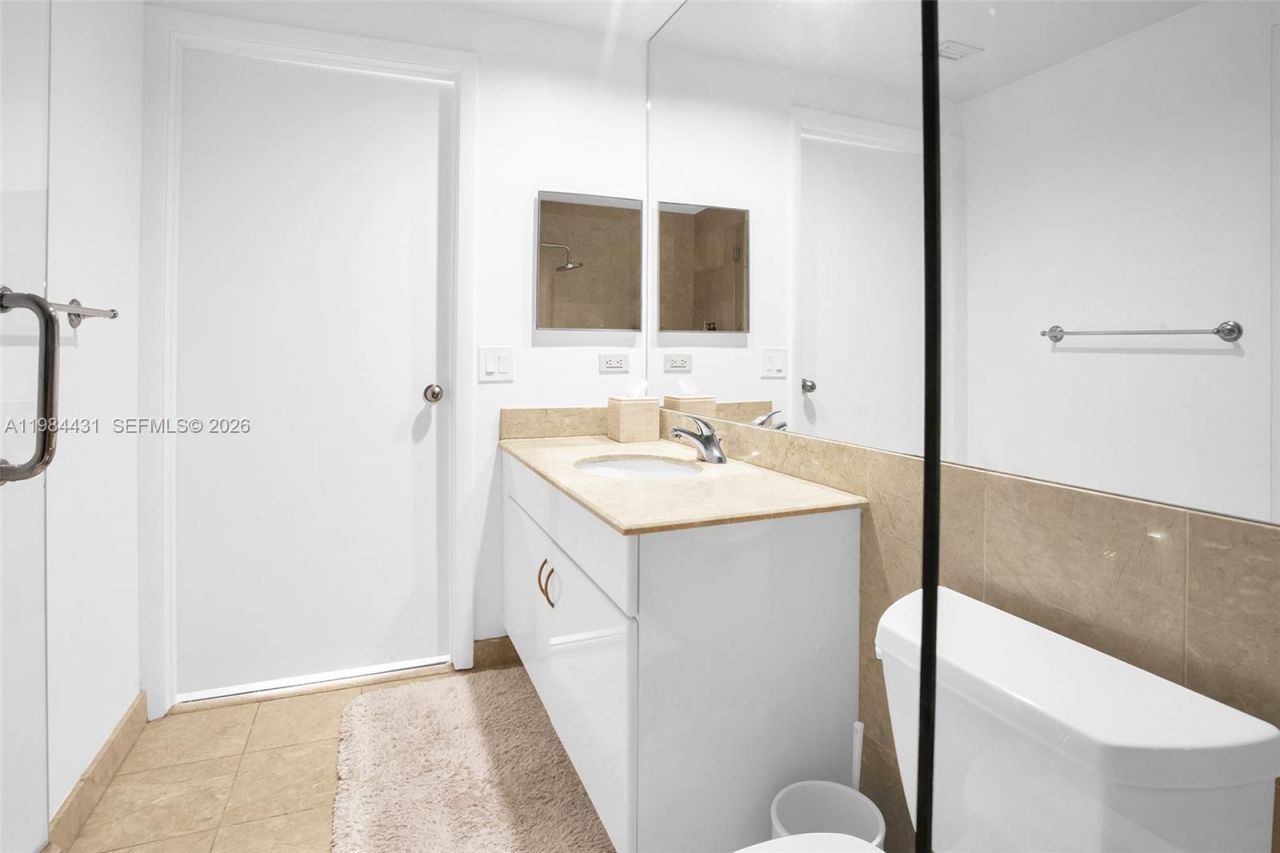 801 Brickell Key Blvd, Unit 907, Miami, FL 33131 Photo