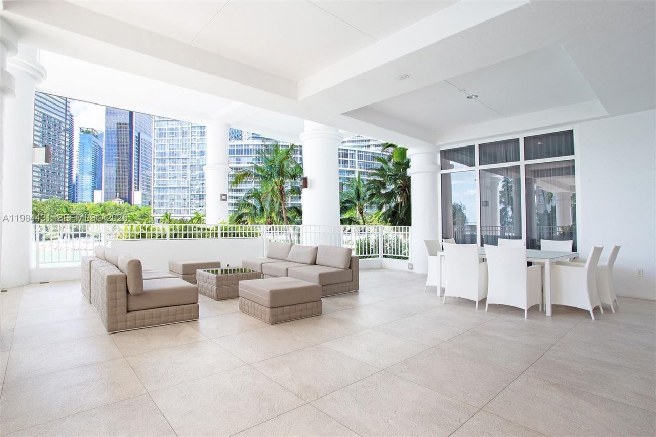 801 Brickell Key Blvd, Unit 907, Miami, FL 33131 Photo