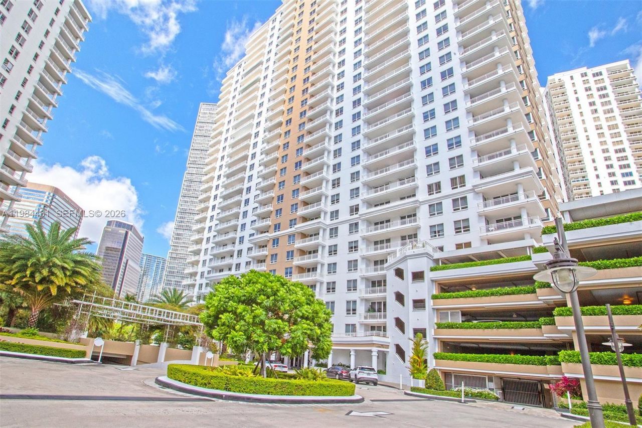801 Brickell Key Blvd, Unit 907, Miami, FL 33131 Photo