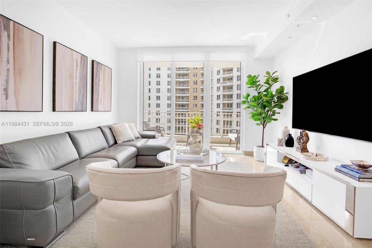 801 Brickell Key Blvd, Unit 907, Miami, FL 33131 Photo