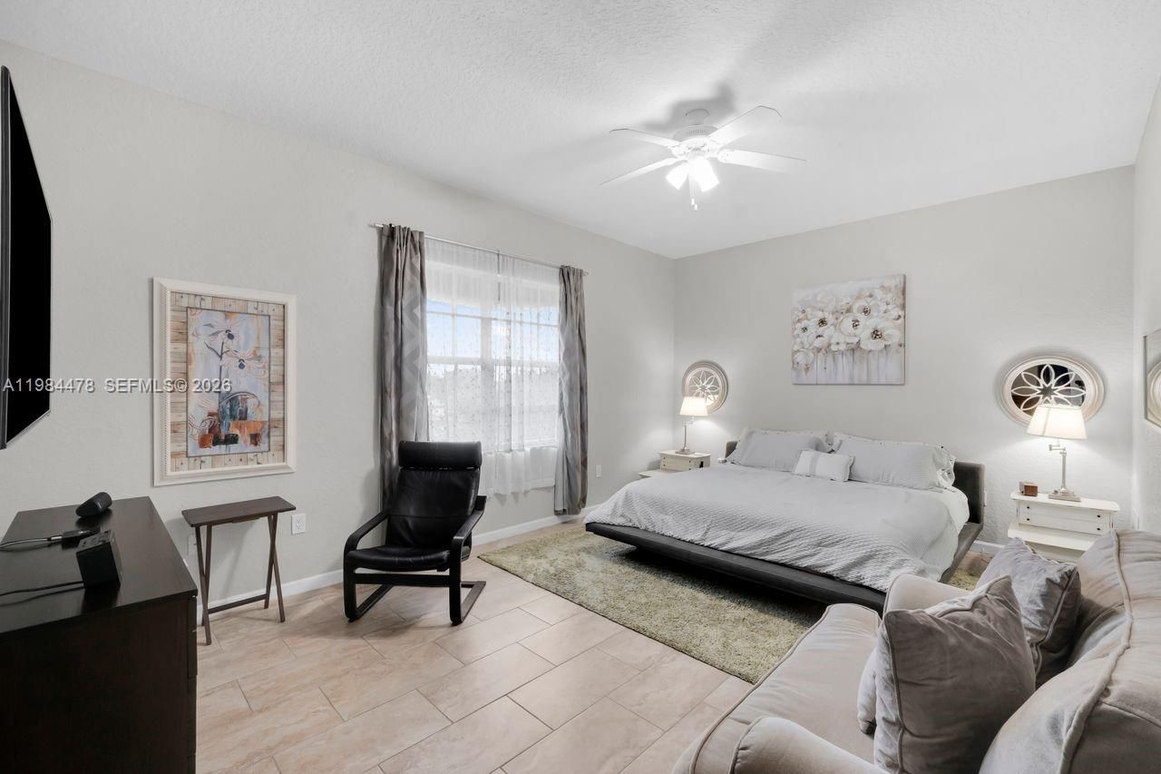 1640 Presidential Way , Unit 405, West Palm Beach, FL 33401 Photo