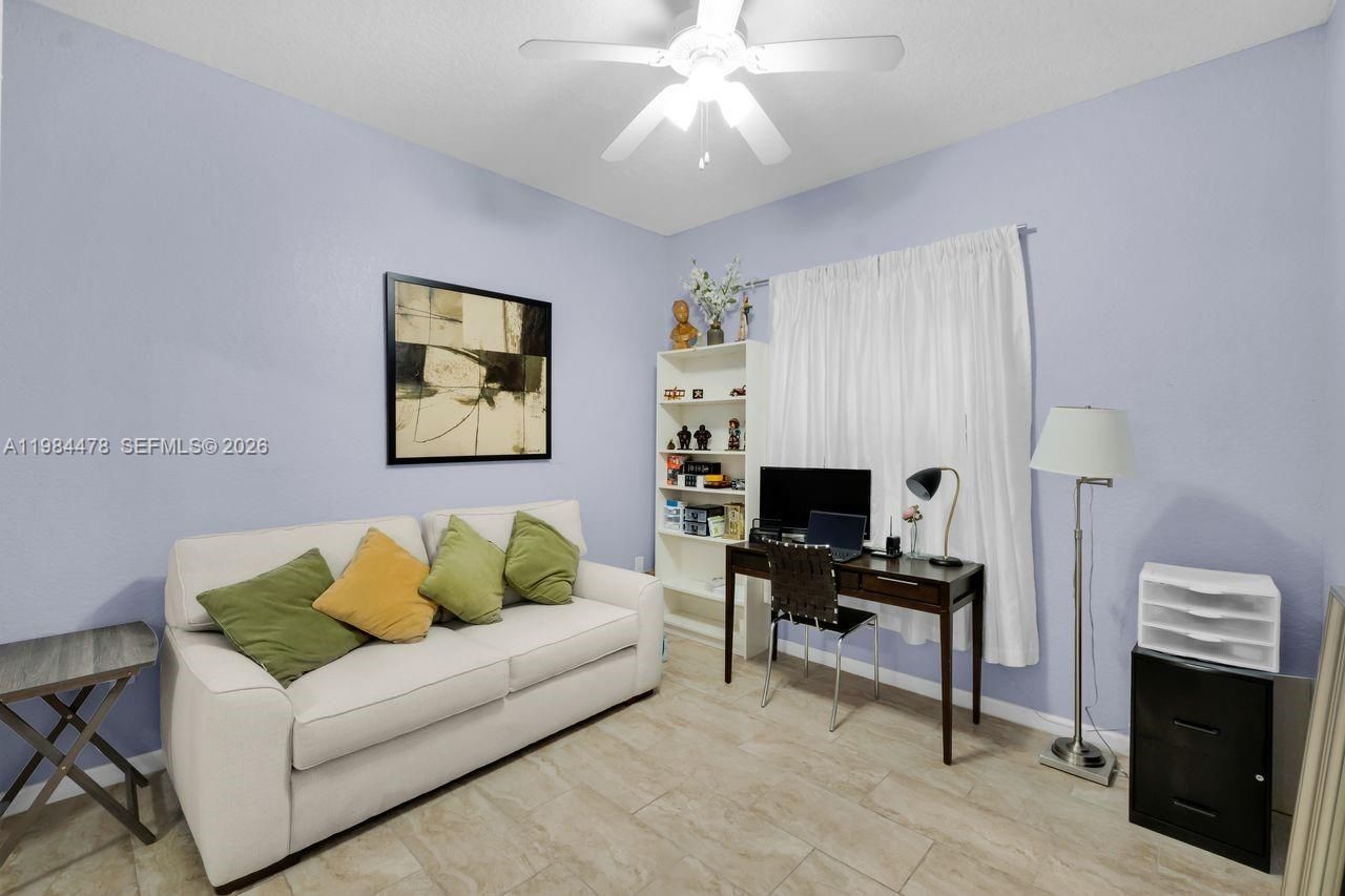 1640 Presidential Way , Unit 405, West Palm Beach, FL 33401 Photo