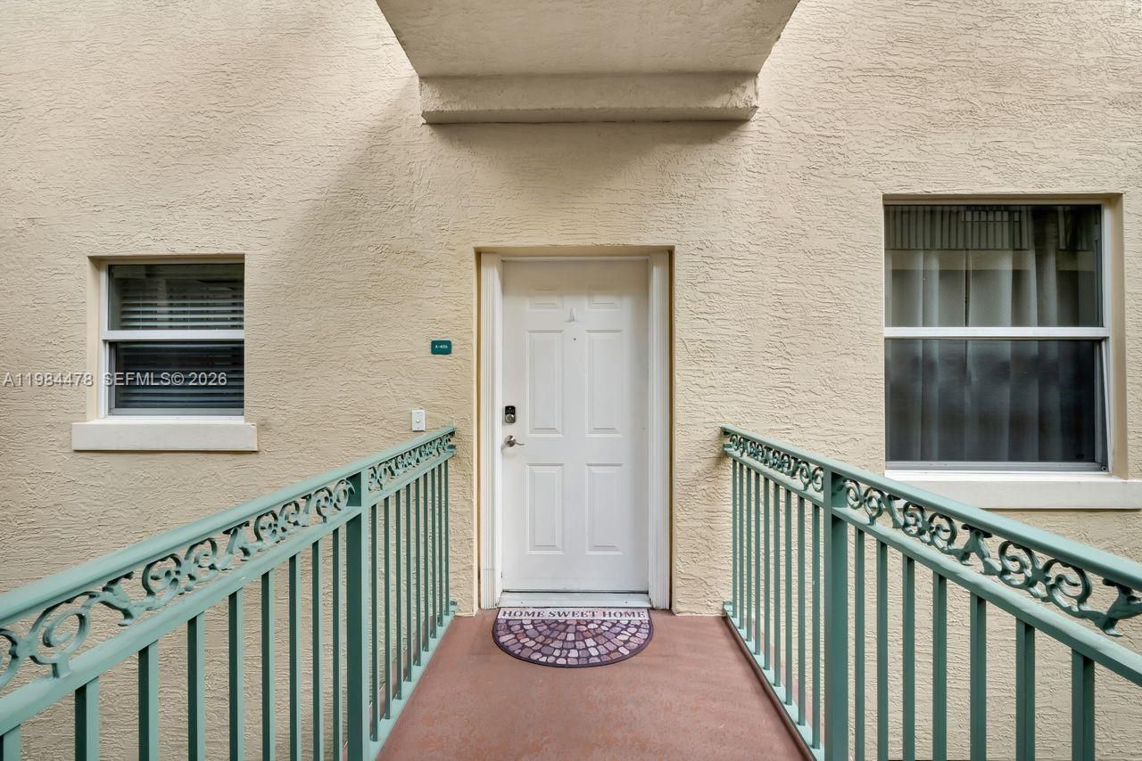 1640 Presidential Way , Unit 405, West Palm Beach, FL 33401 Photo