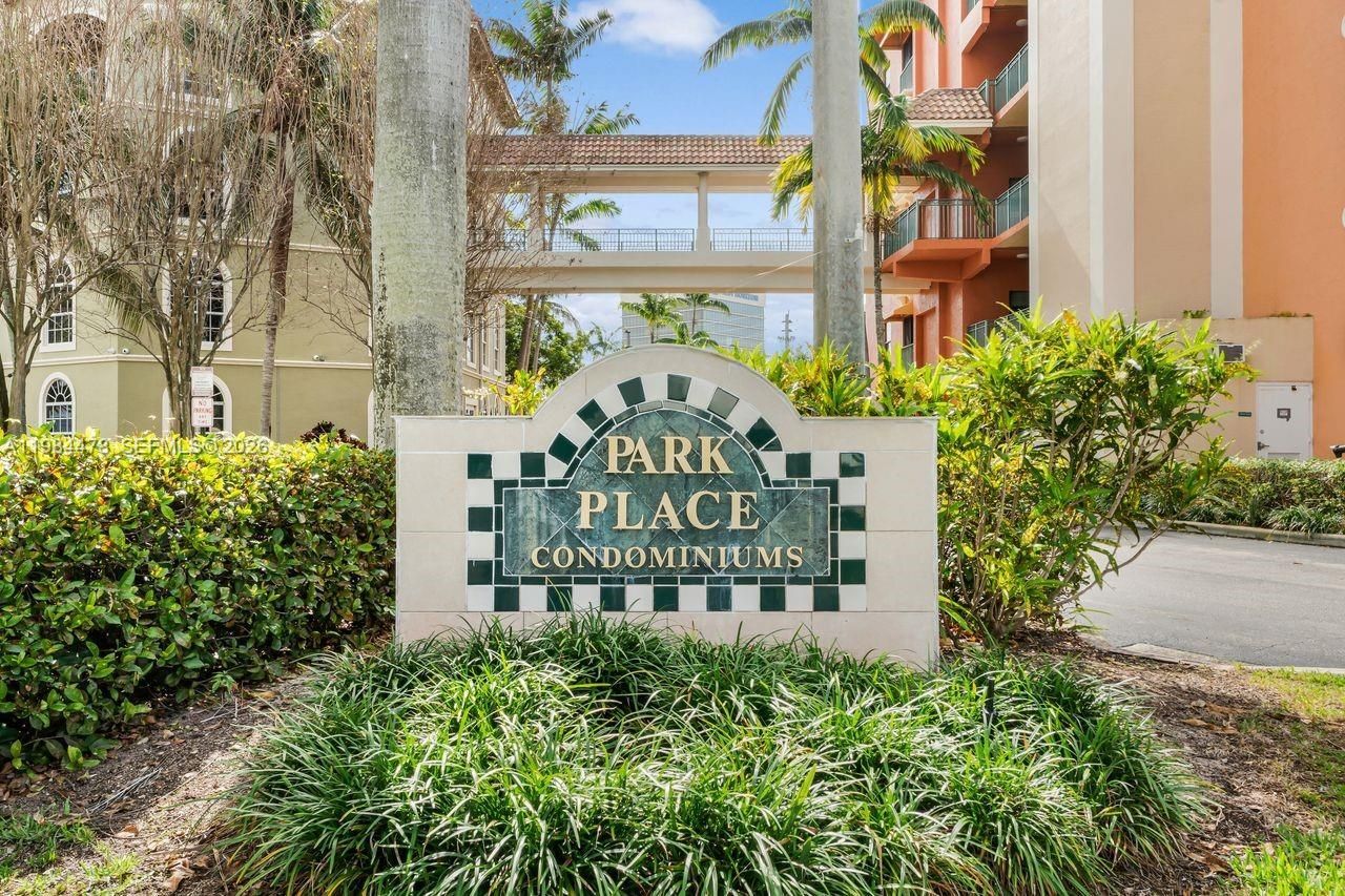 1640 Presidential Way , Unit 405, West Palm Beach, FL 33401 Photo