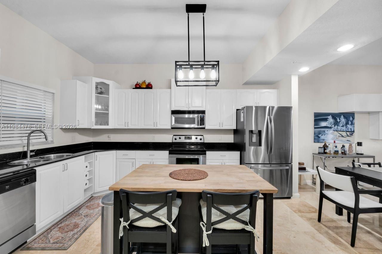 1640 Presidential Way , Unit 405, West Palm Beach, FL 33401 Photo