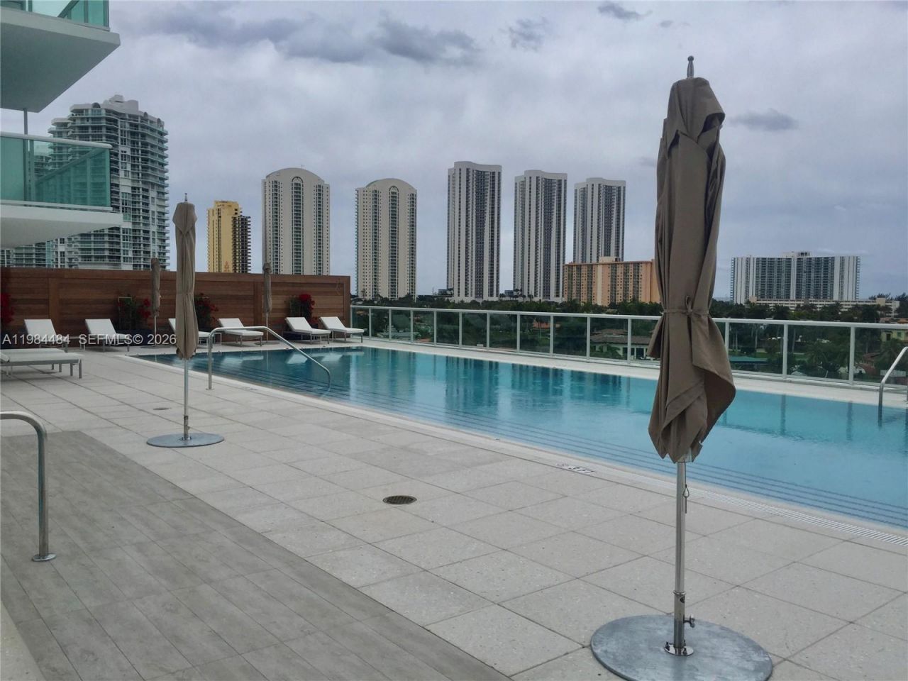 400 Sunny Isles Blvd , Unit 1105, Sunny Isles Beach, FL 33160 Photo