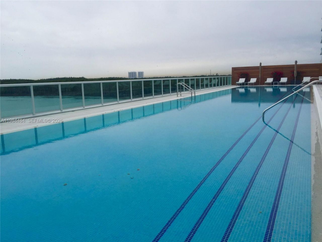 400 Sunny Isles Blvd , Unit 1105, Sunny Isles Beach, FL 33160 Photo