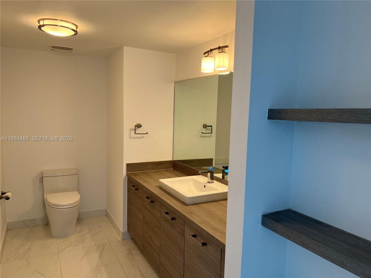 400 Sunny Isles Blvd , Unit 1105, Sunny Isles Beach, FL 33160 Photo