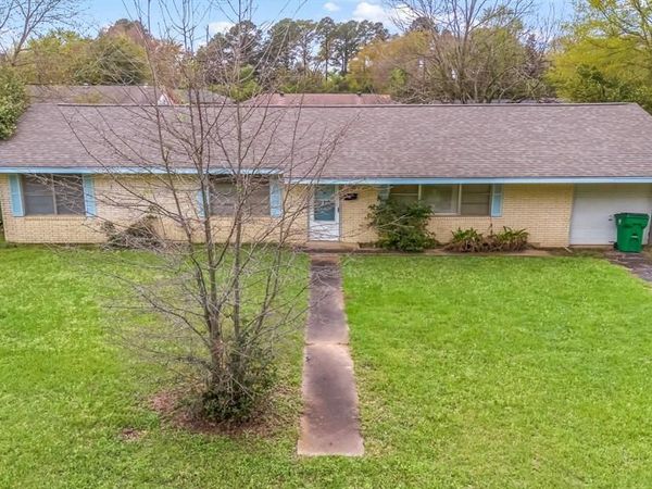 117 Cedar Heights Drive, Palestine, TX 75803