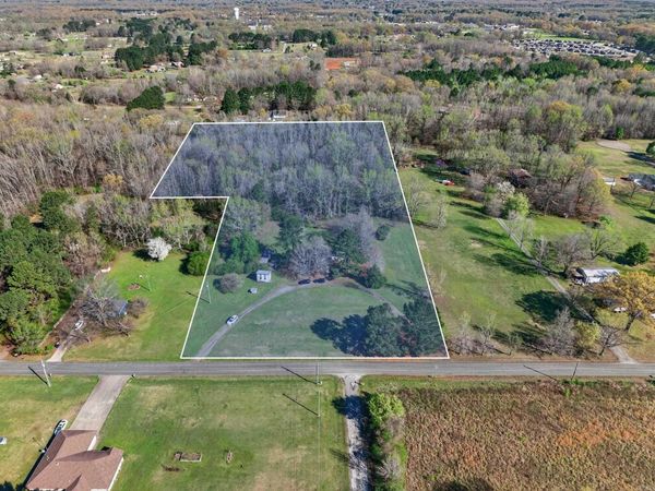 732 Pickthorne Road , Cabot, AR 72023