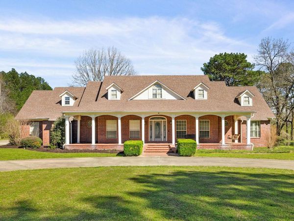 33 Plantation Acres Drive, Little Rock, AR 72210