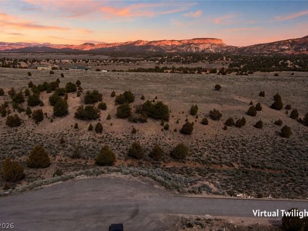 1825 E Eagle Ridge Circle, Hatch, UT 84735