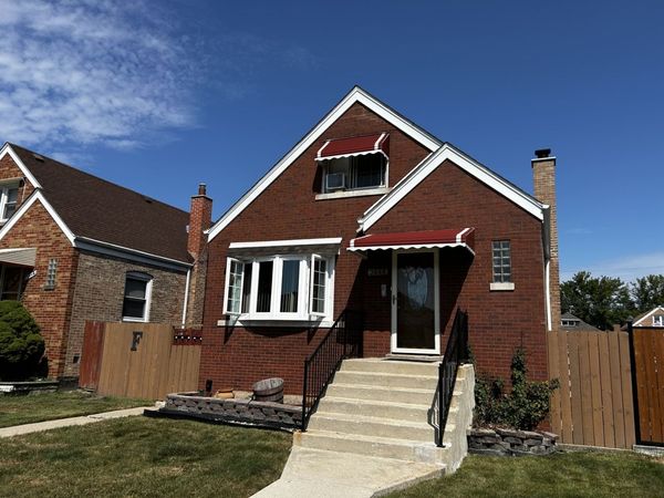 3444 W 53rd Place, Chicago, IL 60632