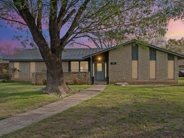 9206 Quail Field DR, Austin, TX 78758