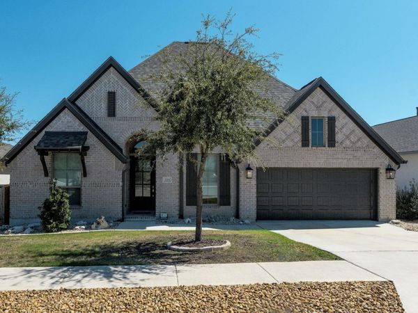 223 Trailing Lantana LN, San Marcos, TX 78666