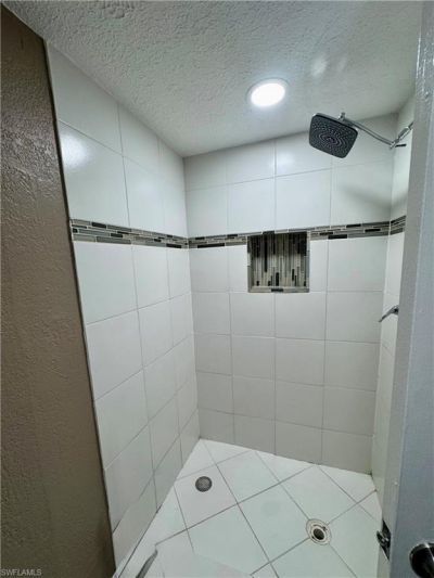 4603 Bayshore Dr, Unit F4, Naples, FL 34112 Photo