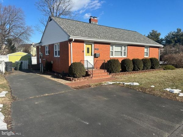 8754 SIGNAL HILL ROAD , MANASSAS, VA 20110