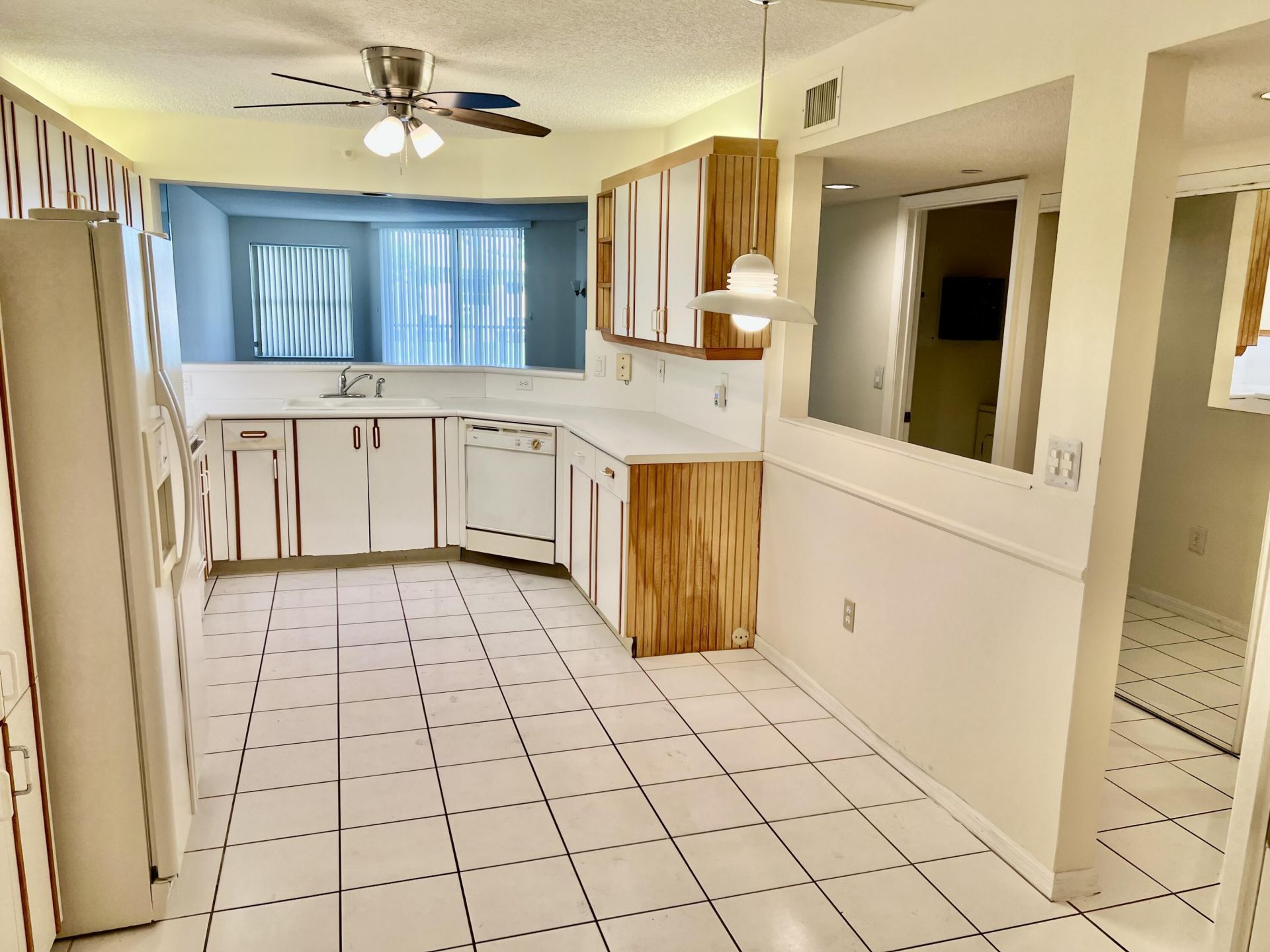 7843 Granville Drive, Tamarac, FL 33321 Photo