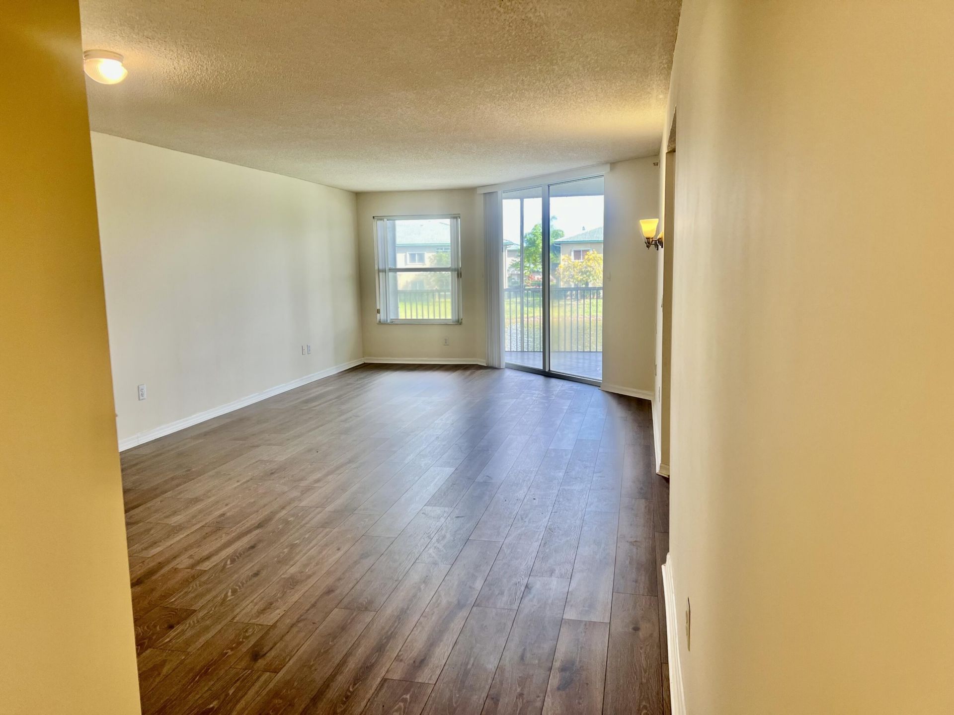 7843 Granville Drive, Tamarac, FL 33321 Photo