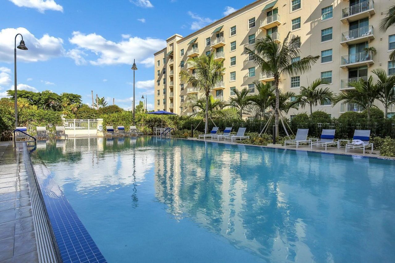 610 Clematis Street, Unit 515, West Palm Beach, FL 33401 Photo