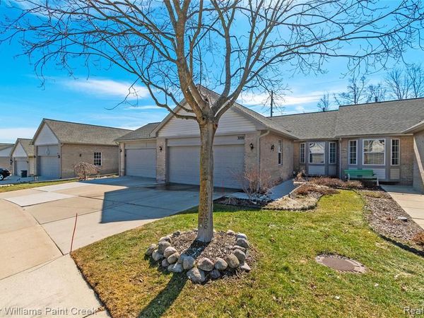 3099 Harbor Court, Waterford Twp, MI 48328