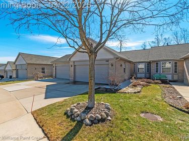 3099 Harbor Court, Waterford Twp, MI 48328