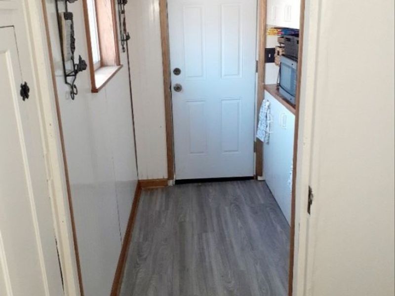 1512 Middle Avenue, Elyria, OH 44035 Photo 10