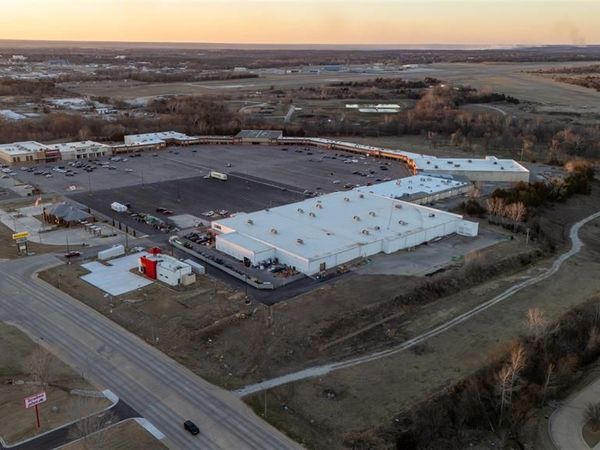 1200 Lonne Abbott Boulevard, Ada, OK 74820