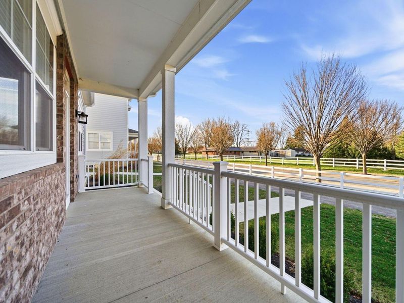 10341 Sawmill Road, Powell, OH 43065 Photo 2