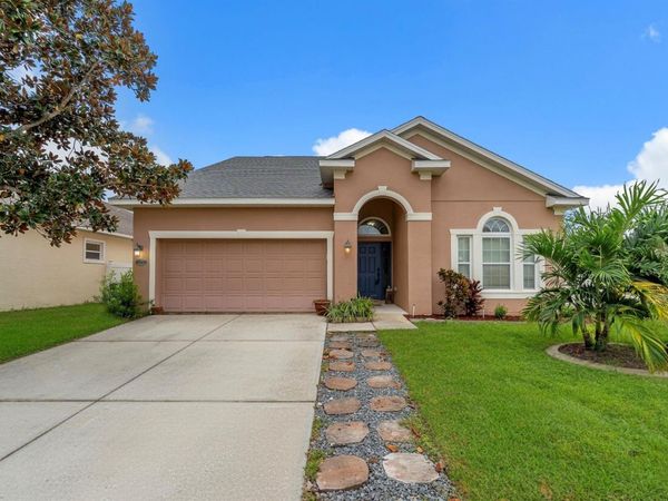 7800 STONEY HILL DRIVE , WESLEY CHAPEL, FL 33545